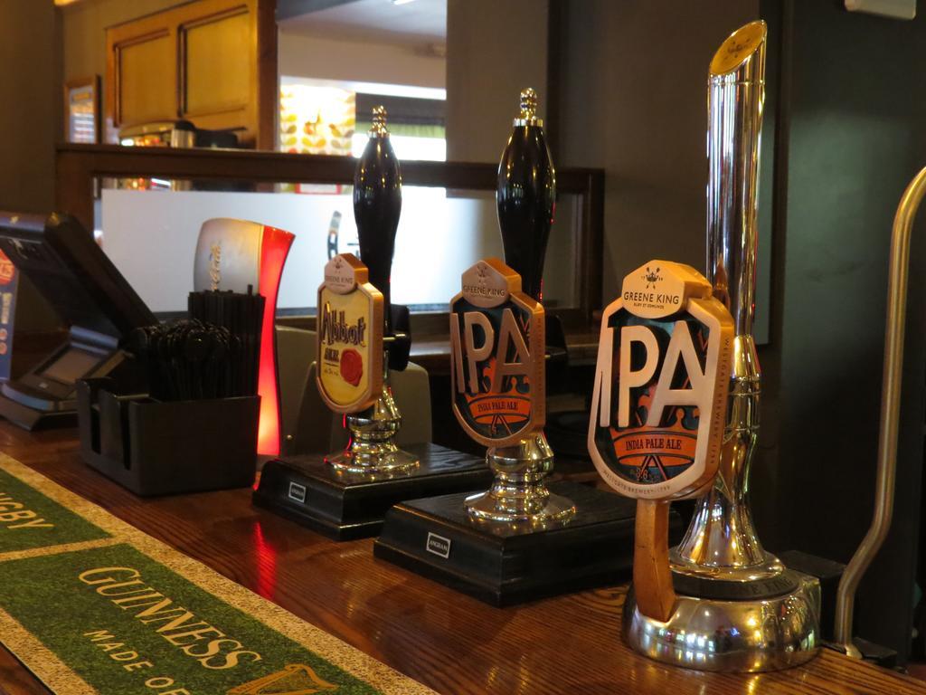 Highwayman Hotel Dunstable Extérieur photo